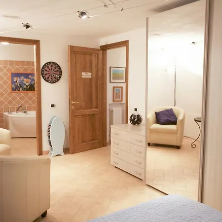 Marciana Marina 马西亚娜马里纳